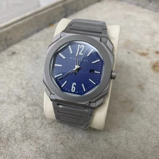 Marca Luminosa de Luxo Série Luminosa Calendário Único Relógio de Quartzo Caixa de Titânio Simples Tudo em Combinação