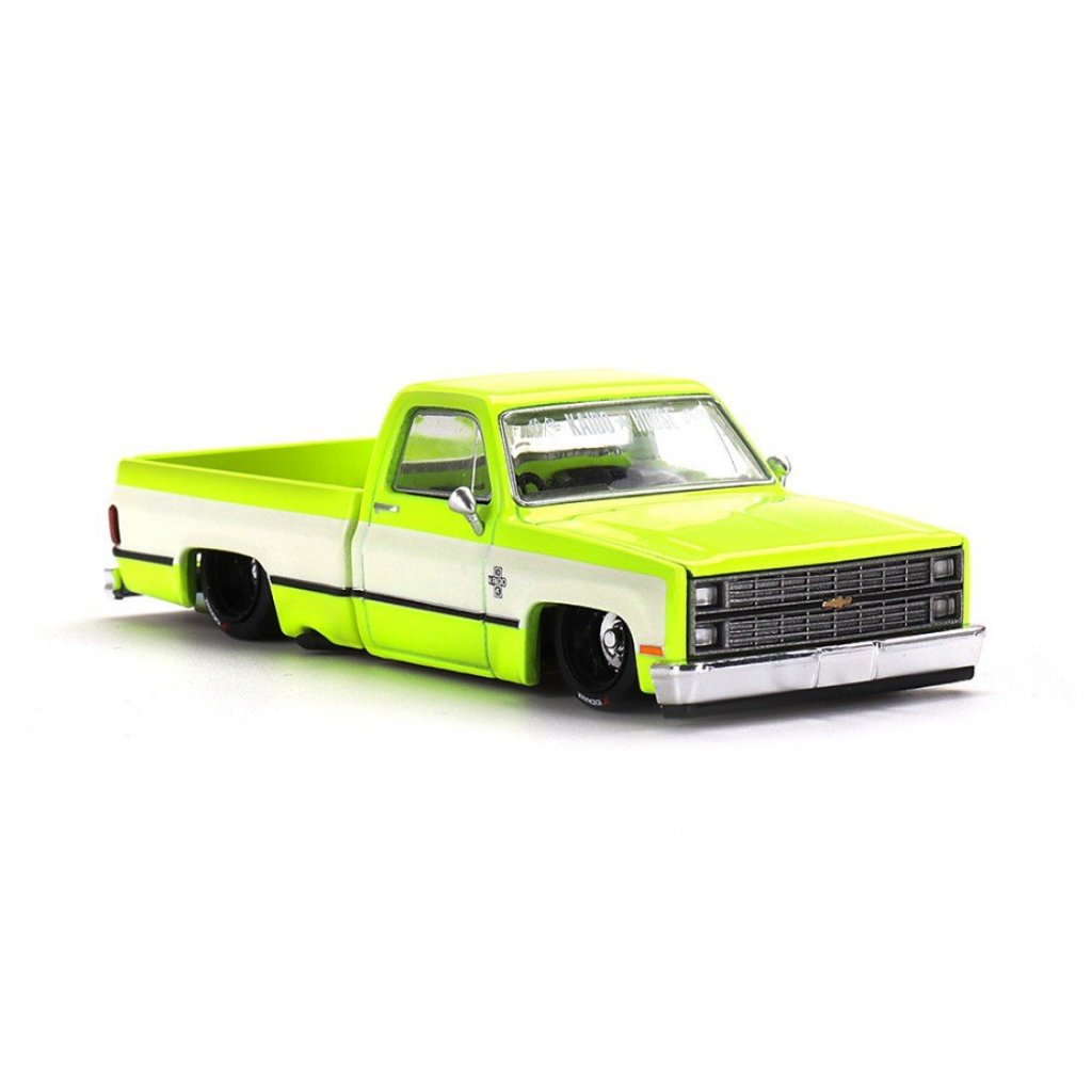 Mini GT KHMG112 1/64 CHEVROLET SILVERADO KAIDO FLO Amarelo V1 Escala DIECAST Modelo Carro