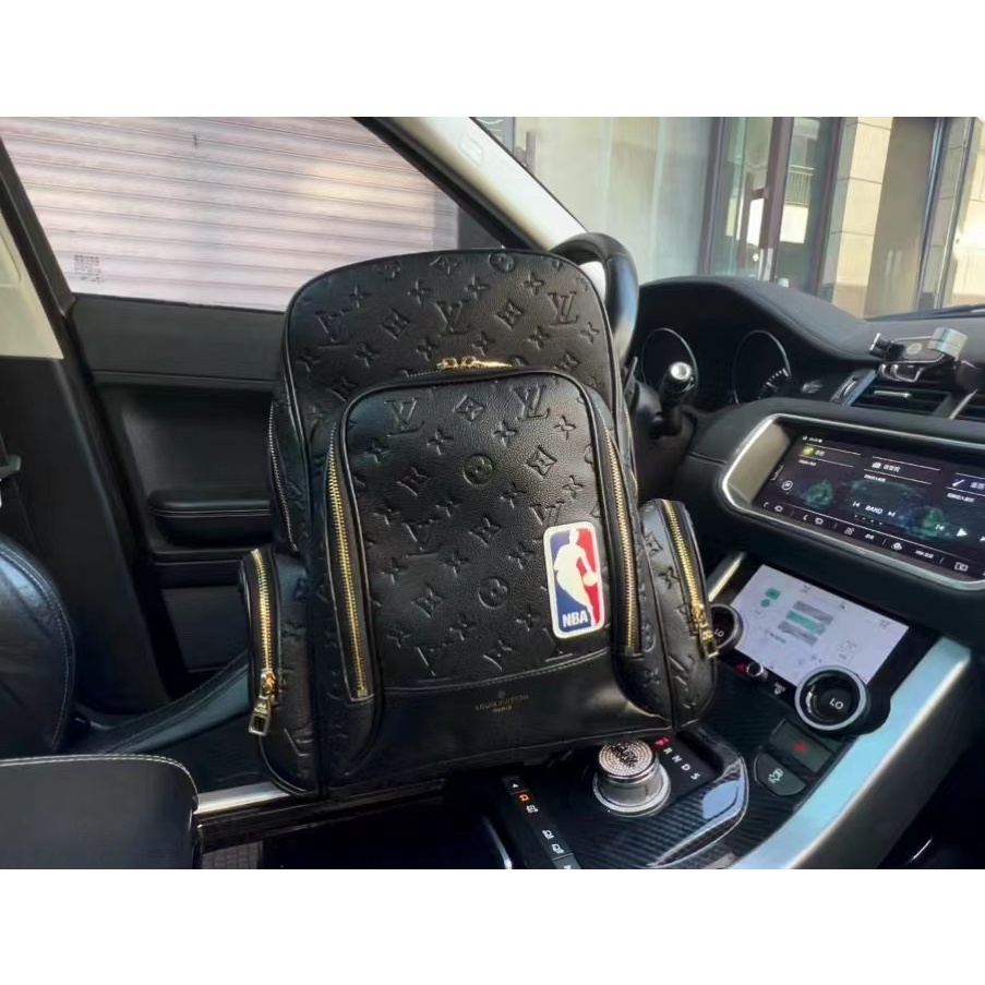 Nova Mochila Esportiva Masculina