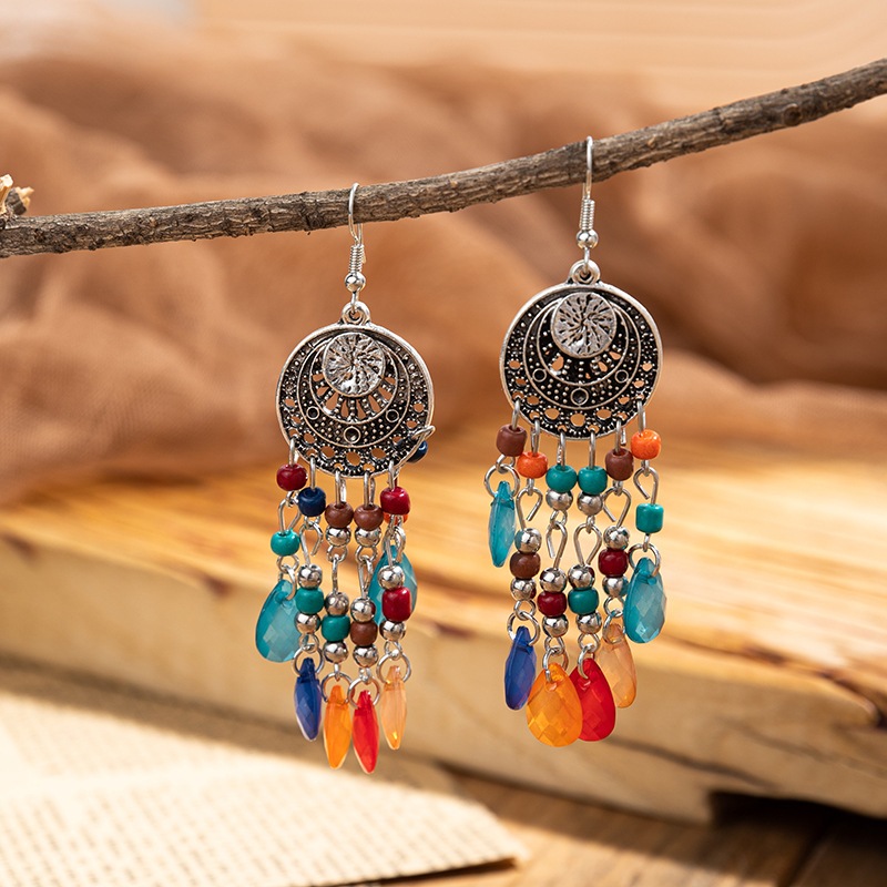 Vintage Women Alloy Leaves Necklace Bodhi Seed Beads Pendants Bohemia Long Rope Chain Ladies Long Sweater Necklace Chain Jewelry