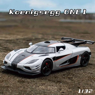 1 : 32 Balança Koenigsegg One1 Alloy Car Modelo Diecast Carro De Liga Leve Coleção De Amantes Do Kids Birthday Gift Metal Boys Toys