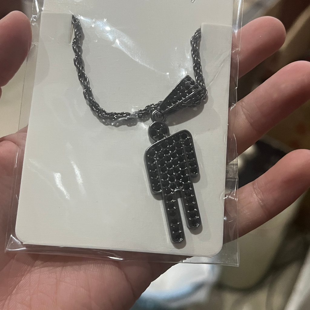 Colar Billie Eilish Mesmo Estilo Blohsh Pingente De Cabeça Crooked