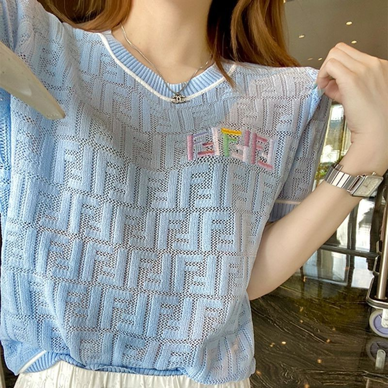 Fe * i Camiseta de manga curta de malha oca Carta F Mulher Top Fino
