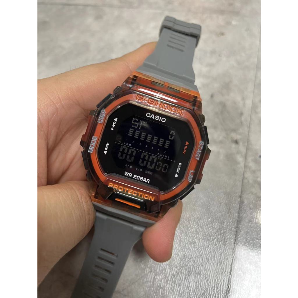 G-SHOCK gbd-200-1DR SQUAD Relógio DIGITAL 200