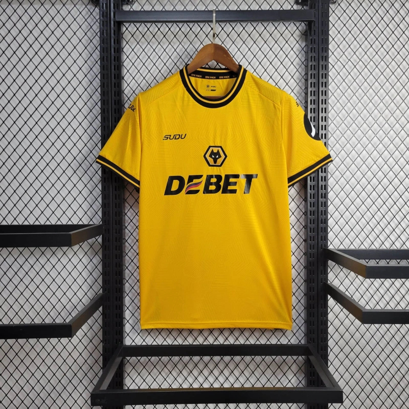 Camisa De Futebol Doméstica Wolverhampton 24/25