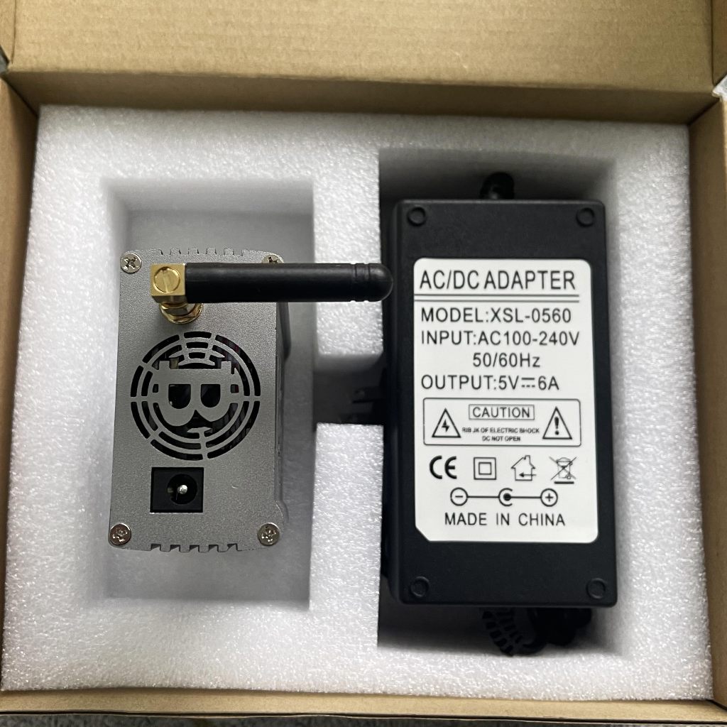 Mineradora Silent Bitcoin Lucky LV05 Hashrate 320g/s Super Mini BTC solo  Com Fonte De Alimentação - Melhora o Preço