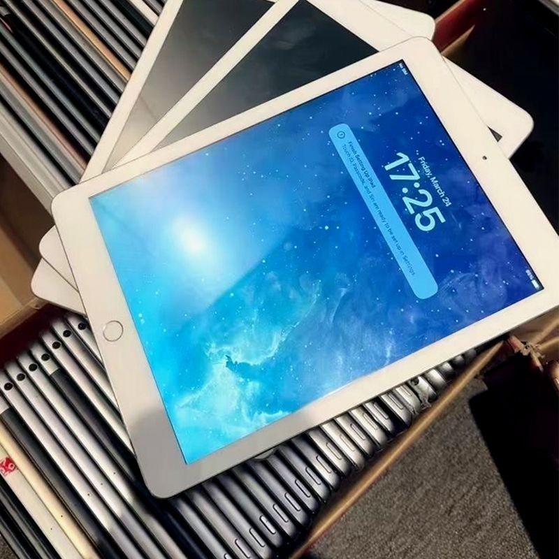Amazon.com : Apple iPad Air 2 MH1J2LL/A 9.7-Inch, 128GB