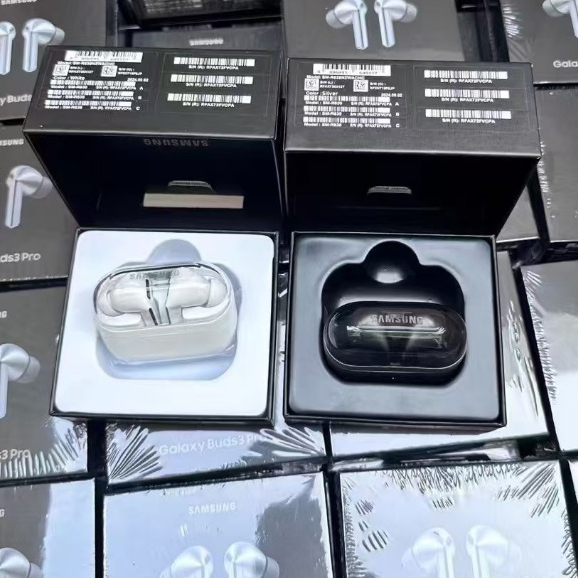 Galaxy Buds3 Pro（ギャラクシーバッズ3プロ）Silver | Samsung