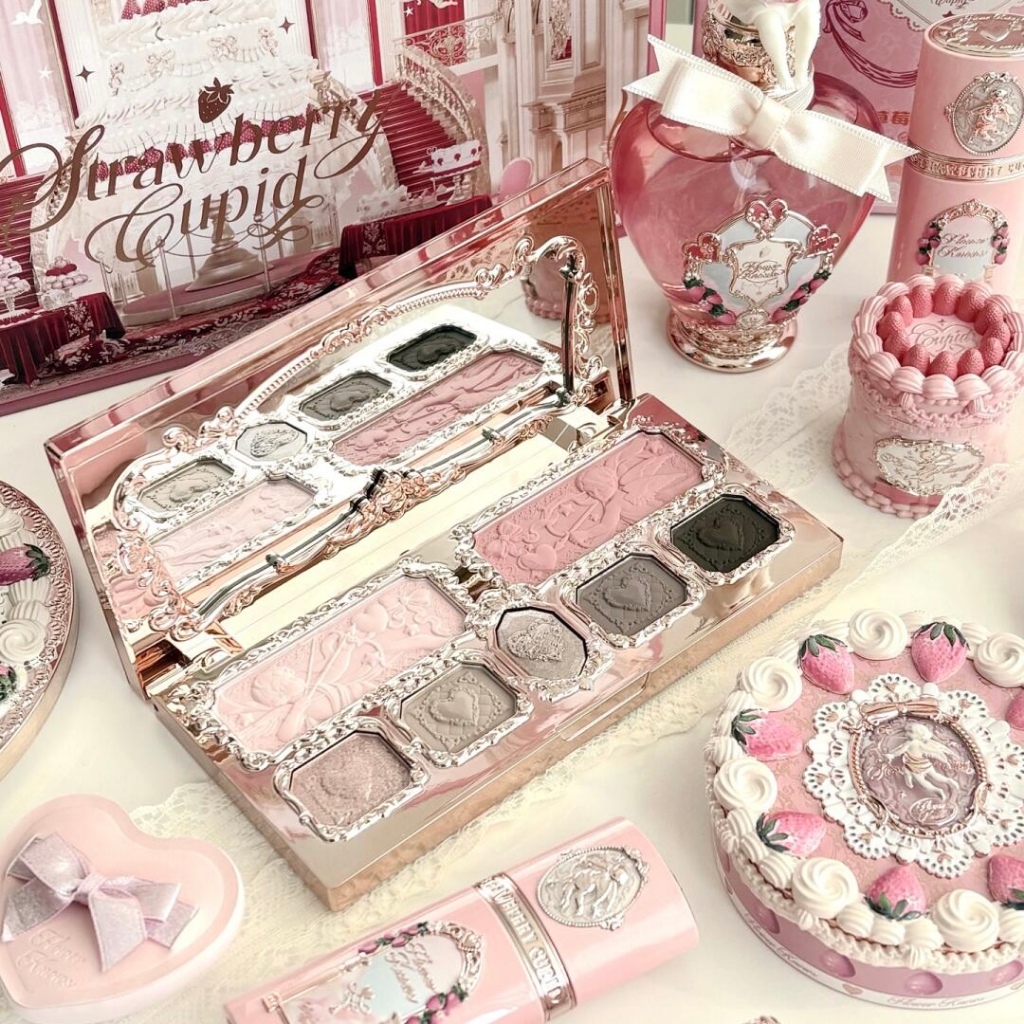 Paleta De Maquiagem FLOWER KNOWS Strawberry Cupid Collection