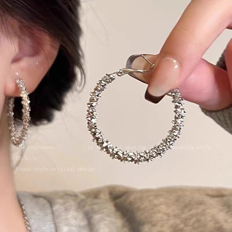 Conjunto Brincos Ear Cuff Corrente Tassel Coreano | Shopee Conjunto Brincos Ear Cuff Corrente Tassel Coreano | Shopee