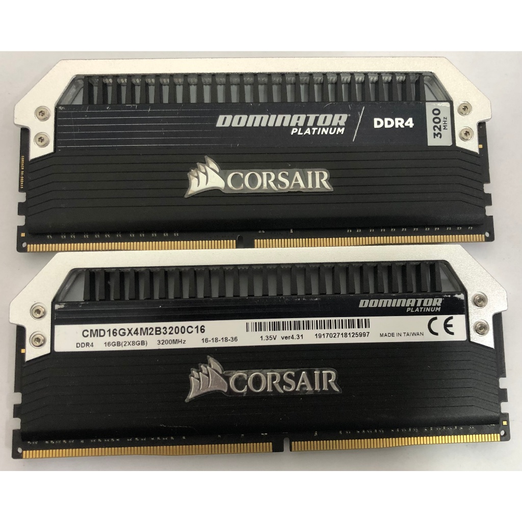 RAM DDR4 CORSAIR VENGEANCE Para Jogos 8GB 16GB 32GB 2133MHZ
