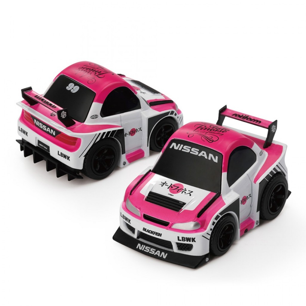 Mini GT QZ00001-CTN Qube Carz Conjunto Nissan Skyline Kenmeri-R