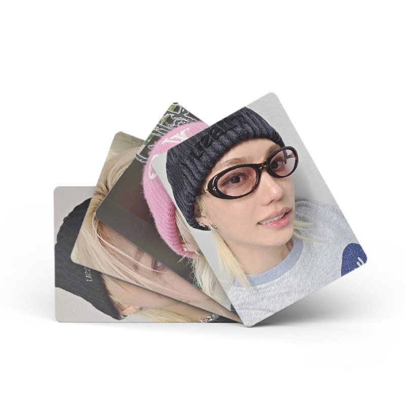 50 Pçs/Caixa Stray kids Felix Cartão Laser Photocards Holográfico