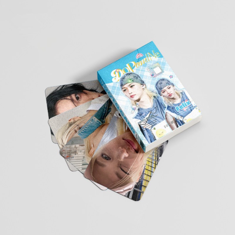 50 Pçs/Caixa Stray kids Felix Cartão Laser Photocards Holográfico