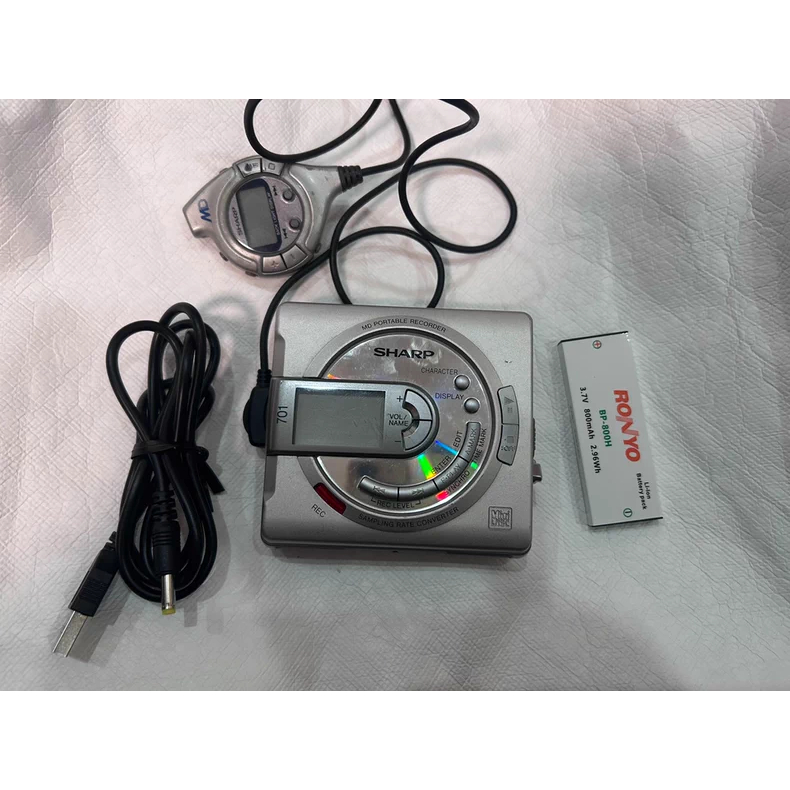 MiniDisc Player Portátil Sharp MD-MZ701-S Com Corpo De Alumínio E