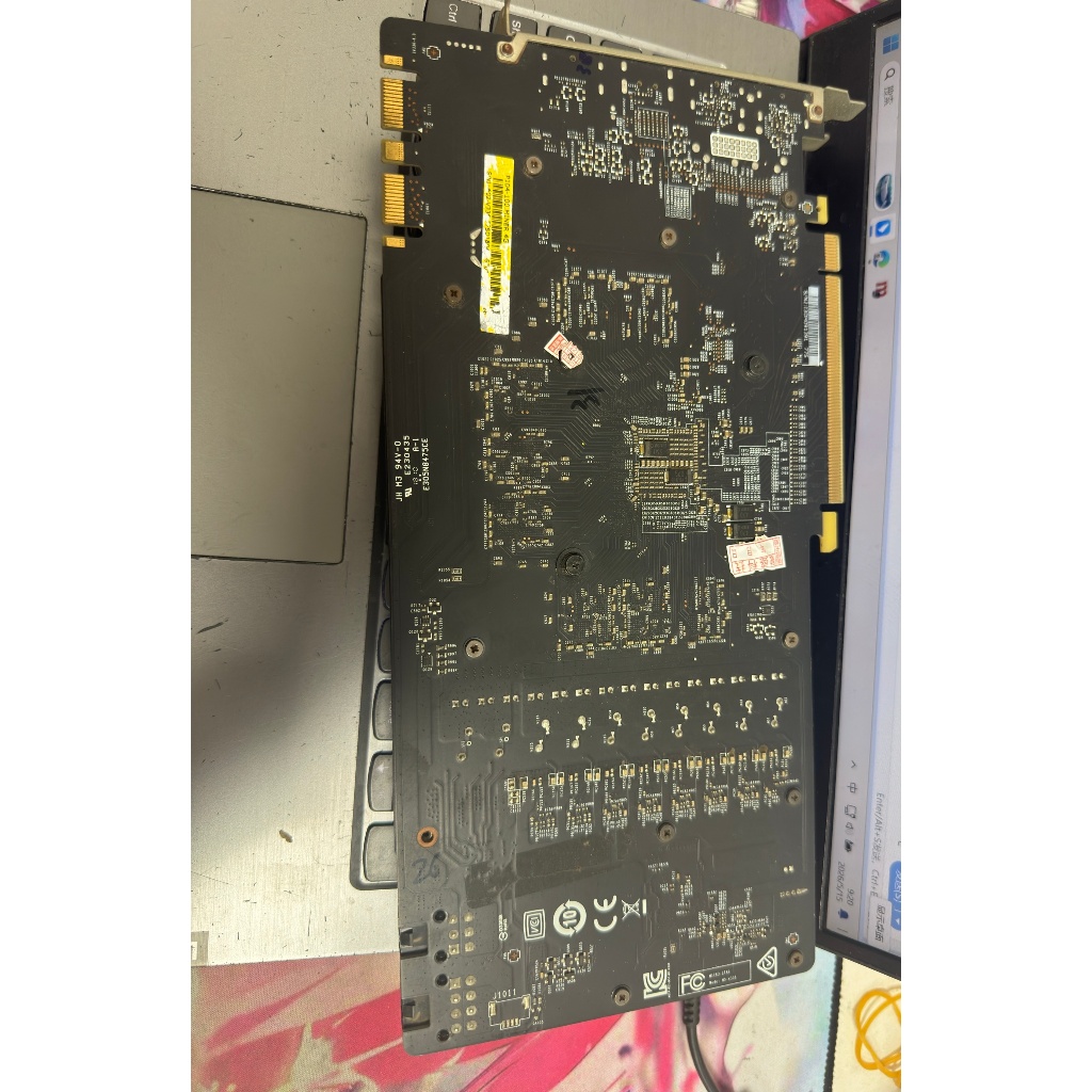 グラフィックボード・グラボ・ビデオカード MSI P104-100 MINER 4G MSI P104 GPU 8G P104-100 Placa gráfica PCle x 4 8 + 6 pinos Sem