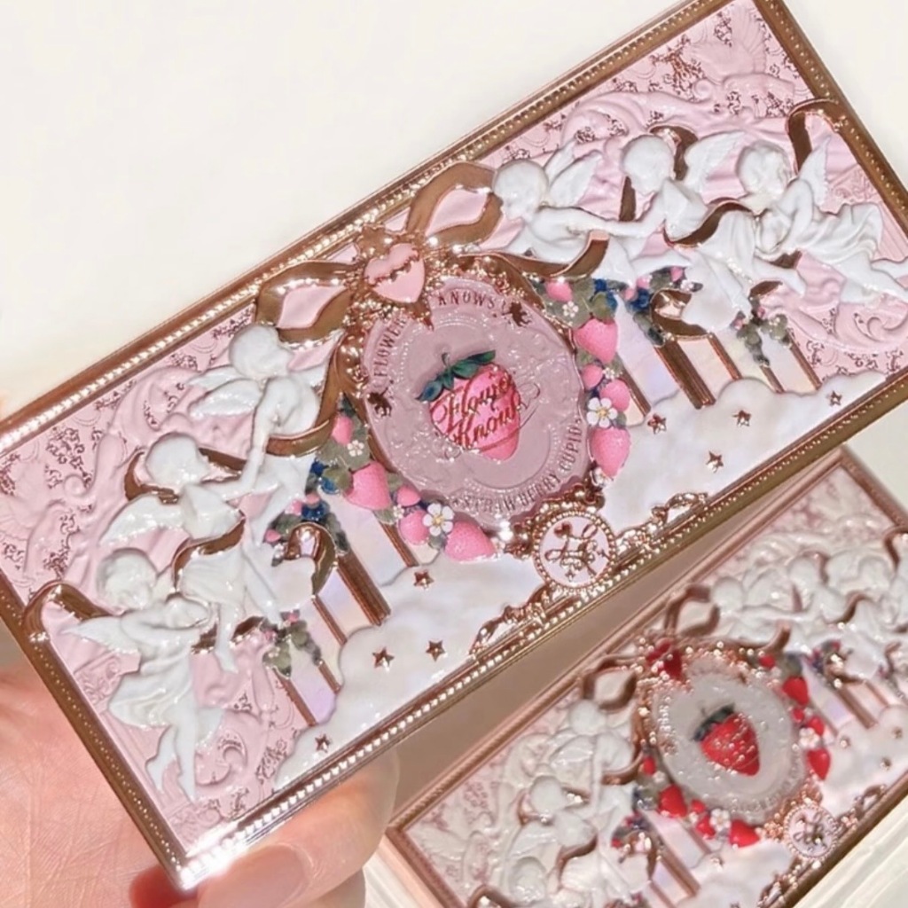 Paleta De Maquiagem FLOWER KNOWS Strawberry Cupid Collection