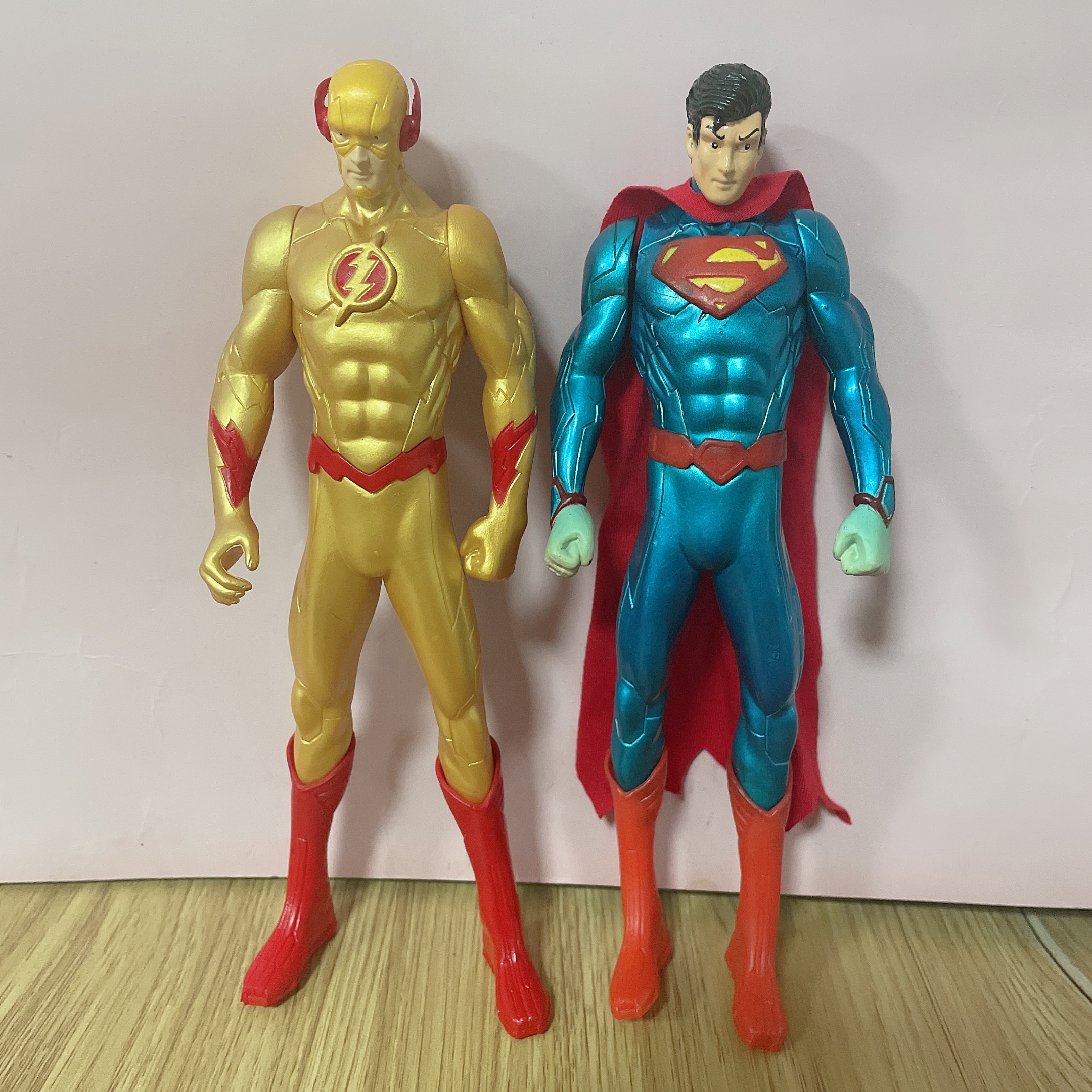 18cm O Super-Homem Flash Reverse-Revoltech Incrível Yamaguchi