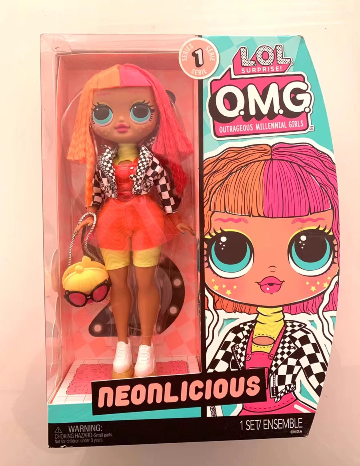 Lol omg dolls store neonlicious