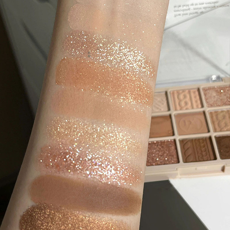 9 Paleta de Sombra Colorida e Perolada com Chá de Leite e Chá Laranja ...