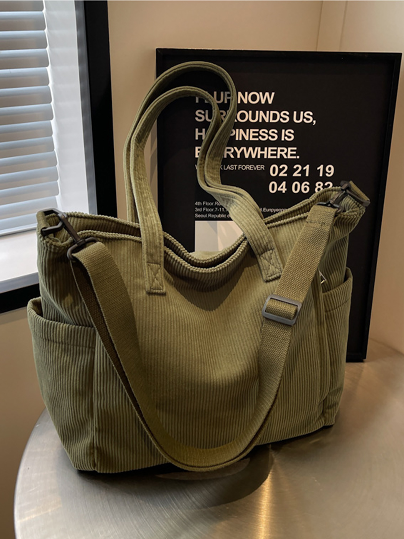 Bolsa feminina de veludo cotelê de grande capacidade para o dia a dia ...
