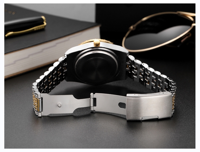 Reloj Hip Hop Para Hombres Con Calendario De Escala Romana Relojes De Diamantes De Imitaci%c3%b3n De Cristal De Pulsera Iced Out De Acero Inoxidable I.610868355