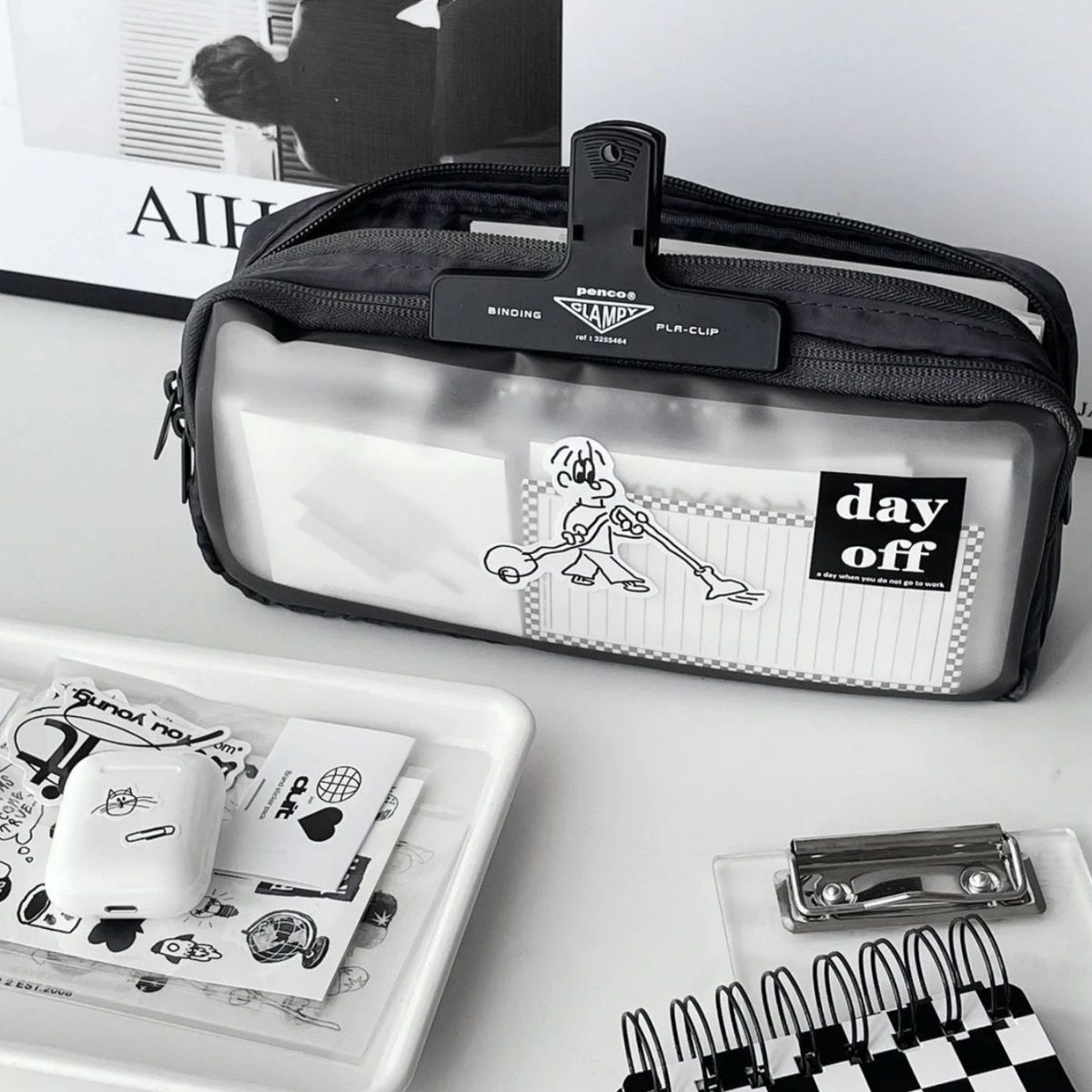 Aspirador de pó Caixa de lápis Boy Pencil Case Preto Frosted Transparente Saco de papelaria de dupla camada Caixa de papelaria de grande capacidade