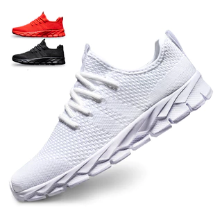 Sapatos de corrida respiráveis da moda Sapatos esportivos masculinos de malha voadora para o exterior
