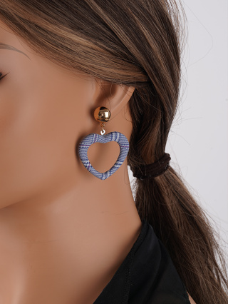 1 Par Feminino Tecido Europeu Americano Estilo Moda Única Boêmia Estilo Brincos em Forma de Coração, Adequado para Feriados, Festa, Namoro, Banquetes, Uso Diário