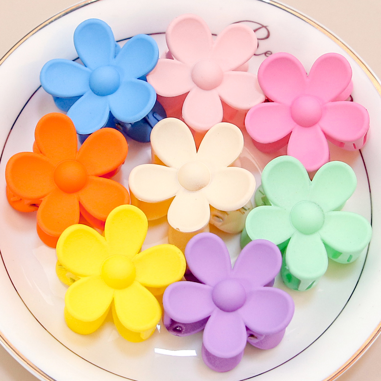 8pcs Clip de Garra Pequena Flor Fosco Clip de Garra Pequena para Crianças Acessórios de Garra Pequena Flor Clip de Garra Mesma Cor Série Random Color Delivery