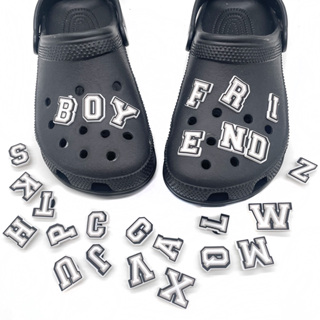 26pcs/set Shoe Charms 26 Cartas Acessórios Para Sapatos Fit Sandal Croc Backpack Mulher Homens Decoração Festa De Aniversário Presentes