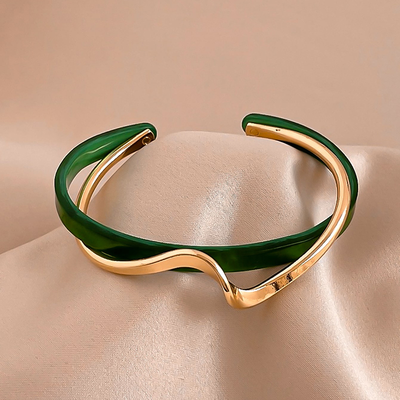 Pulseira De Ouro Real Galvânico Madrepérola Aberta Coreana De Textura Metálica De Nichos De Mercado Alta Qualidade Estilo Frio