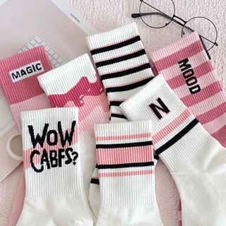 Meias Estilo Preppy Preppy Ladies Pink Letters Meias Estilo Mid-Tube Casual Sports Cute Wear Style