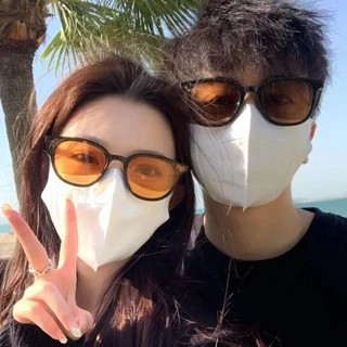 Versão coreana Casal de óculos de sol de armação pequena Moldura Oval