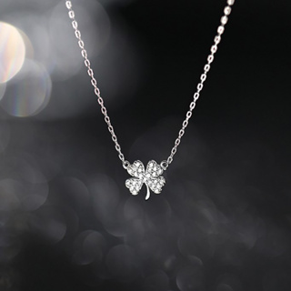 1 PC Colar Pingente de Prata de Luxo Leve Estilo Frio de Quatro Folhas de Prata Clover Alloy Pendant