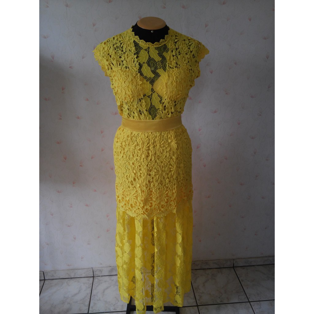 Vestido de best sale renda amarelo longo