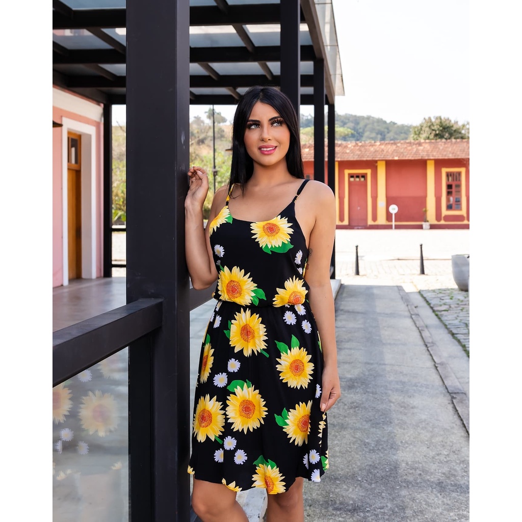 Vestido solto estampado store curto