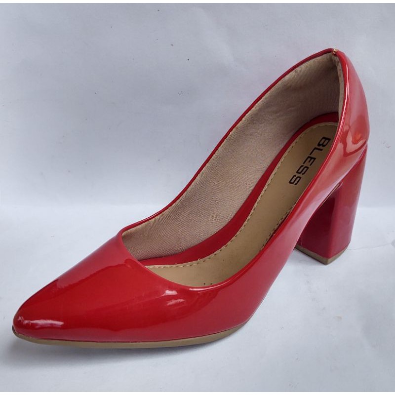 Sapatos best sale vermelho feminino