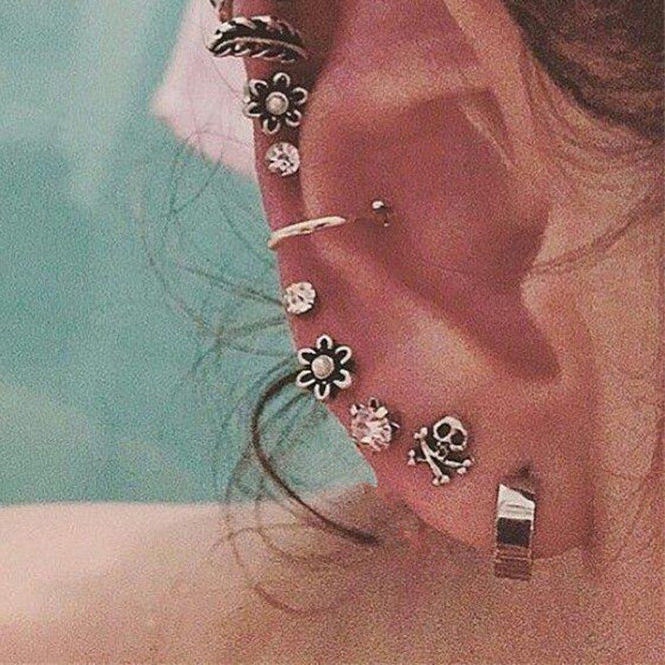 Kit com 9 Brincos Tribal Boho Chic Caveira