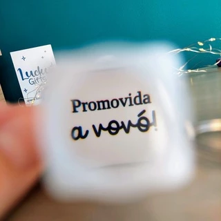 Monóculo Revelação Gravidez - Promovida a vovó - Lembrancinha pronta entrega feito com foto REVELADA