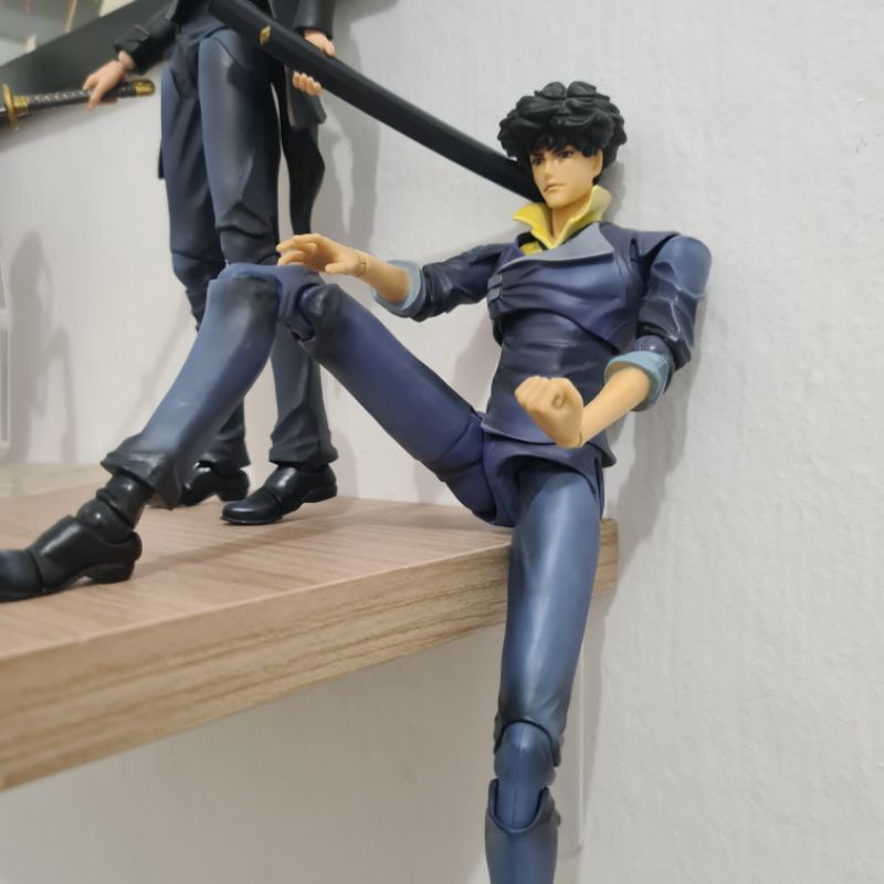 Cowboy Bebop Play arts kai action figure Spike e Vicious Cowboy Bebop Play arts kai action figure Spike e Vicious