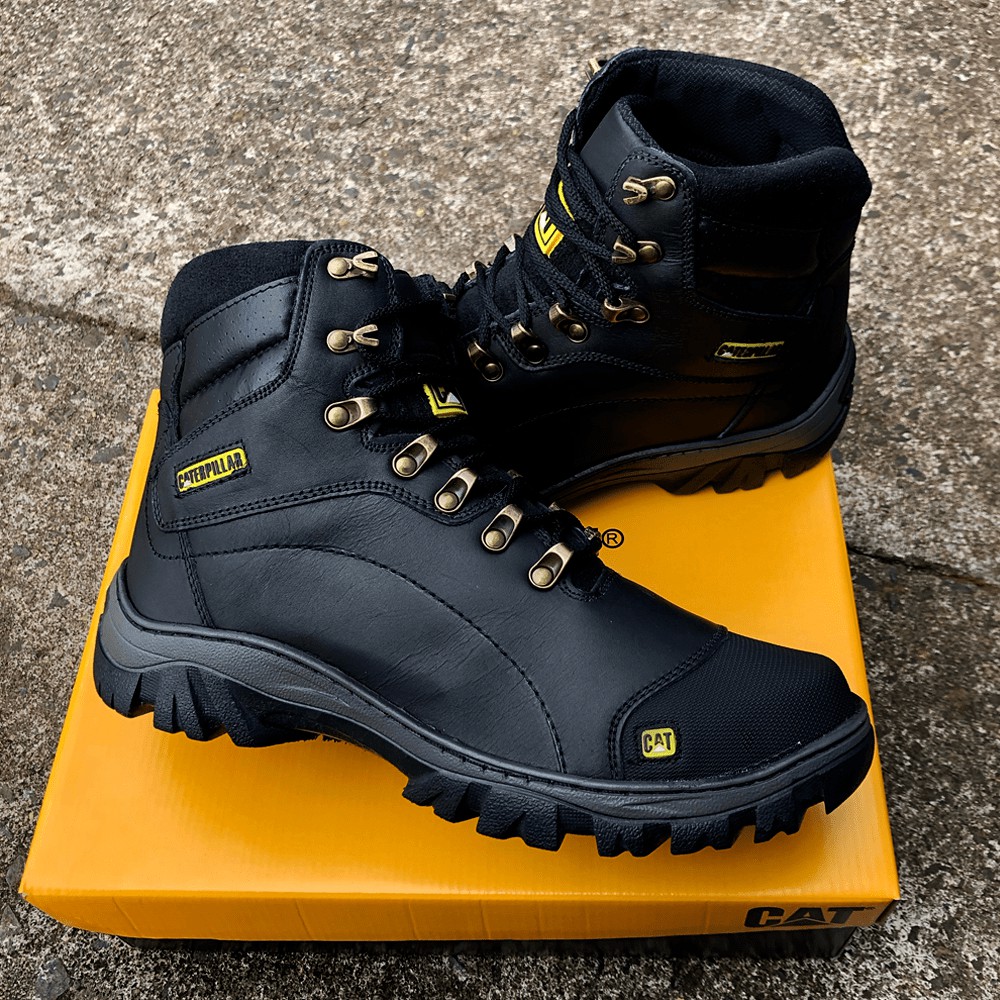 Bota Caterpillar Masculina Cano Longo em Couro - Preto