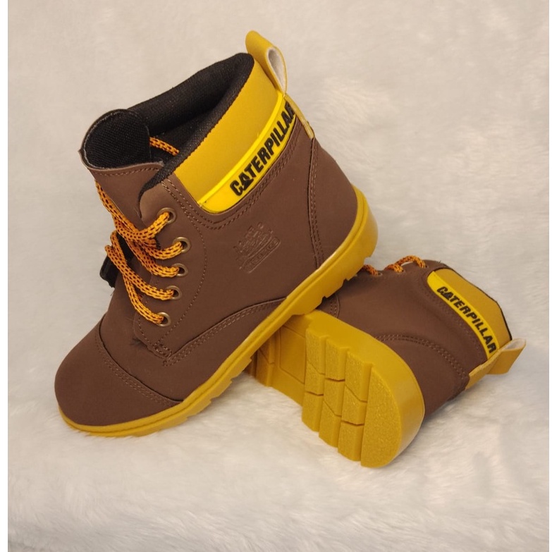 Bota Infantil Caterpillar - MultiMarcas Barato