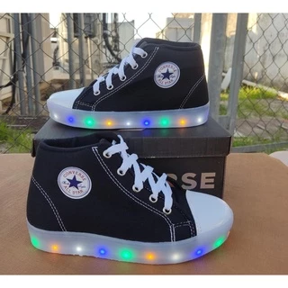 KIT TENIS LED TIPO ALL STAR MENINO MENINA CRIANÇA BEBÊ LINDO FOFO CONFORTAVEL BARATO BARATINHO