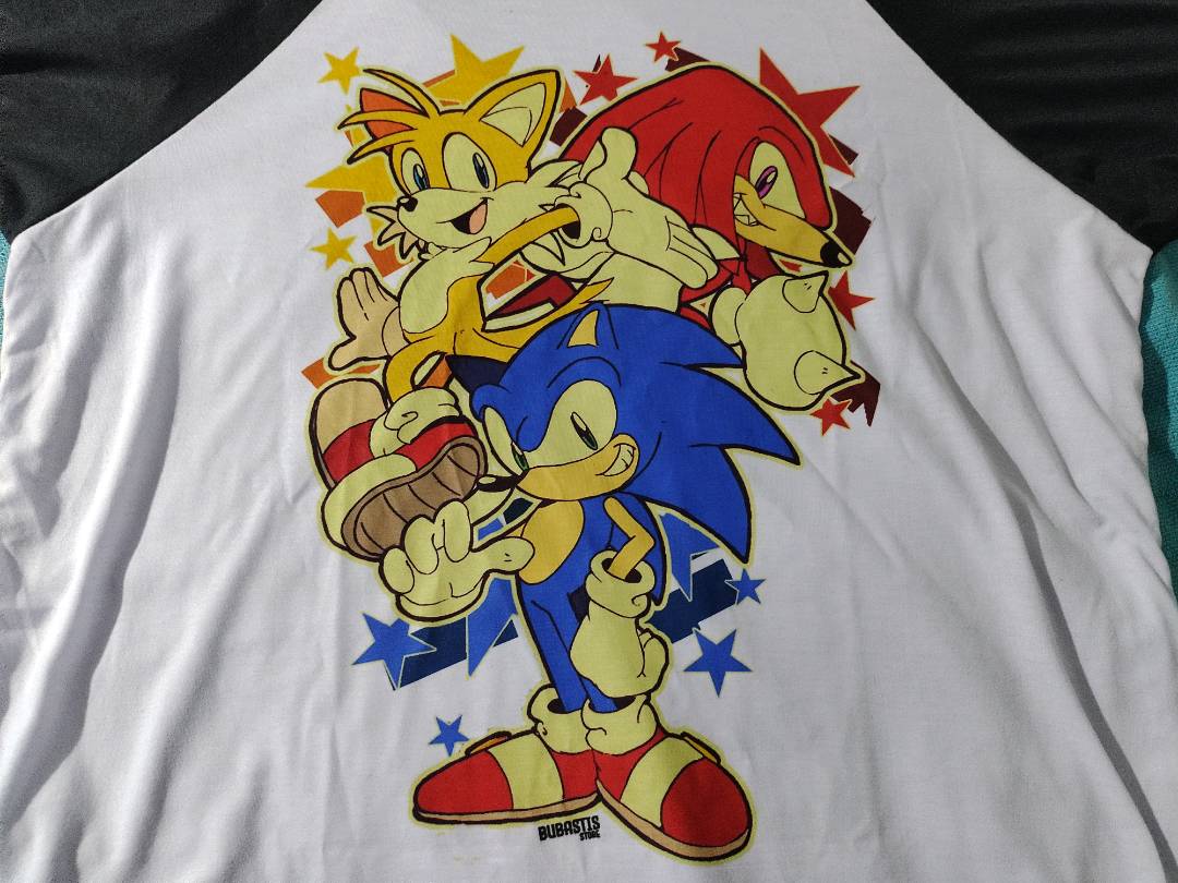 Camiseta - sonic - correndo - raio