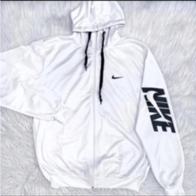 Conjunto nike masculino corta sales vento