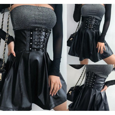 Conjunto Gothic preto (corset +saia)