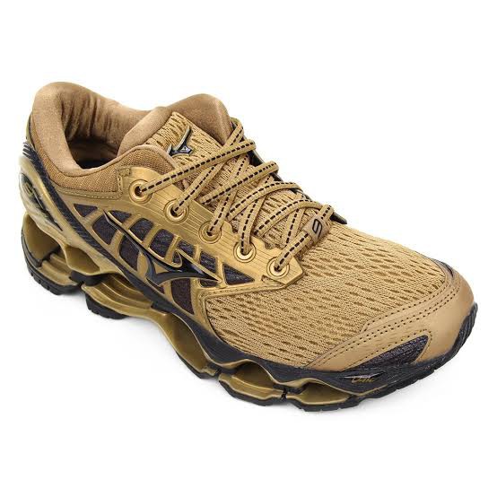 Mizuno 2025 golden runners