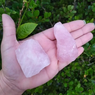 Pedra Bruta Quartzo Rosa P e M Amor e Paz/Cristal Natural