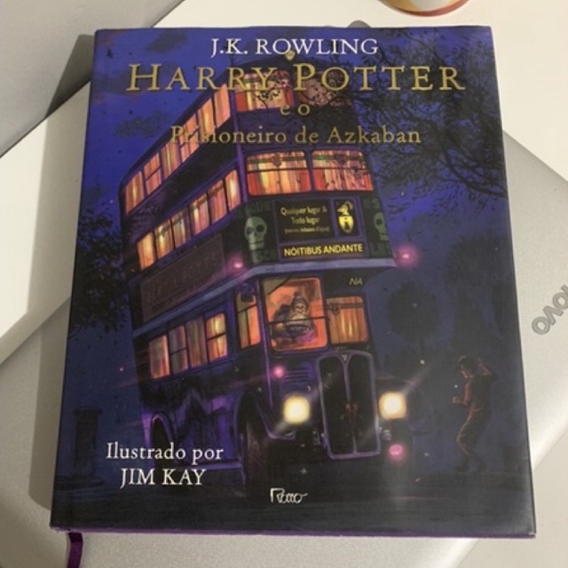 Livro Harry Potter Prisioneiro De Azkaban Ilustrado Shopee Brasil